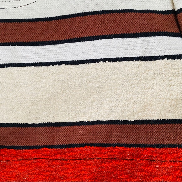 NWT: 10 CROSBY DEREK LAM | Knitted Pattern Shorts - Picture 6 of 6